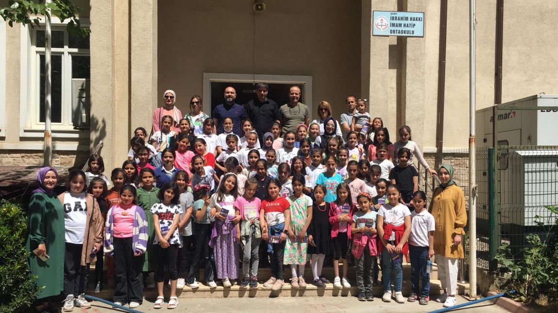 Atatürk İlkokulu Öğretmen ve Öğrencilerinden Okulumuza Ziyaret